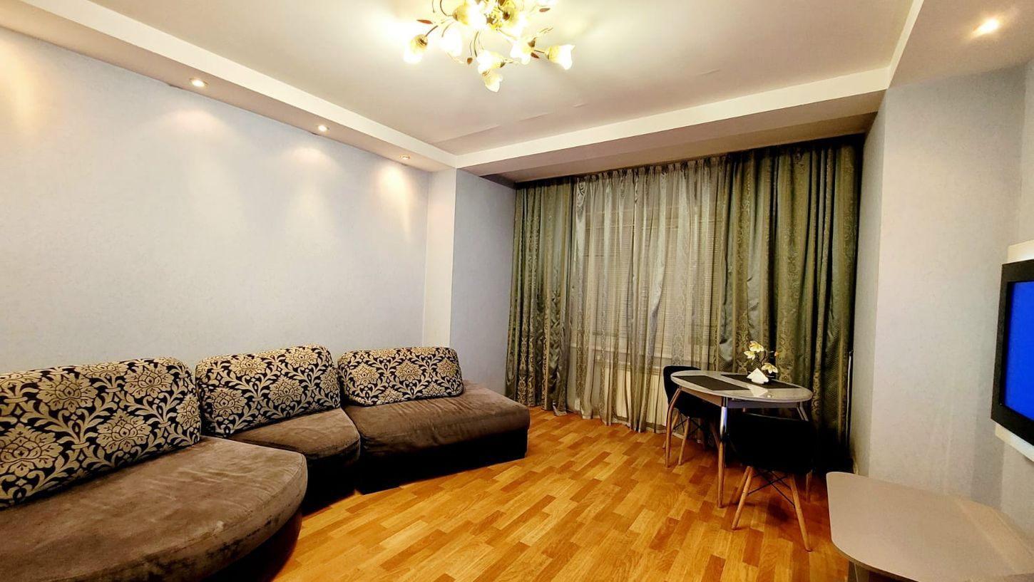 Современная студия в центре